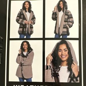 Weatherproof reversible plaid sherpa jacket size L/XL